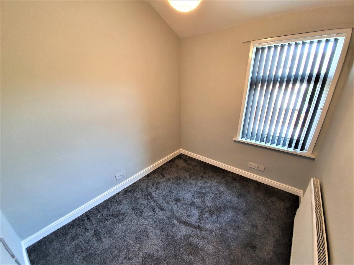 2 bedroom house for rent Sidmouth Street Hull, HU5 2LB UniHomes