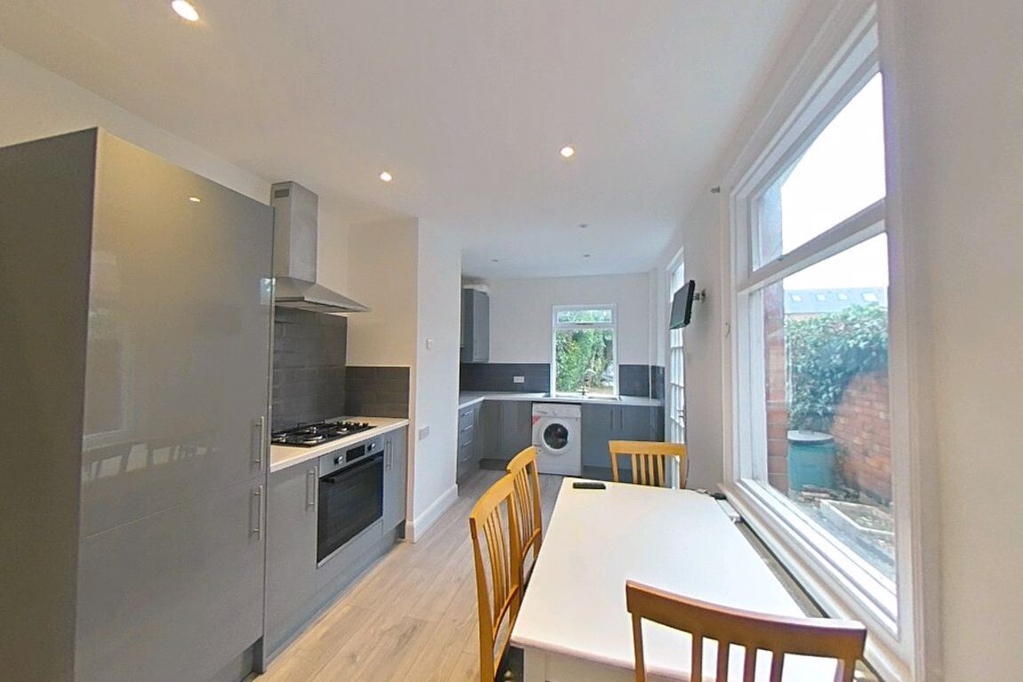 4 bedroom house for rent Arthur Street, Loughborough, LE11 3AY UniHomes