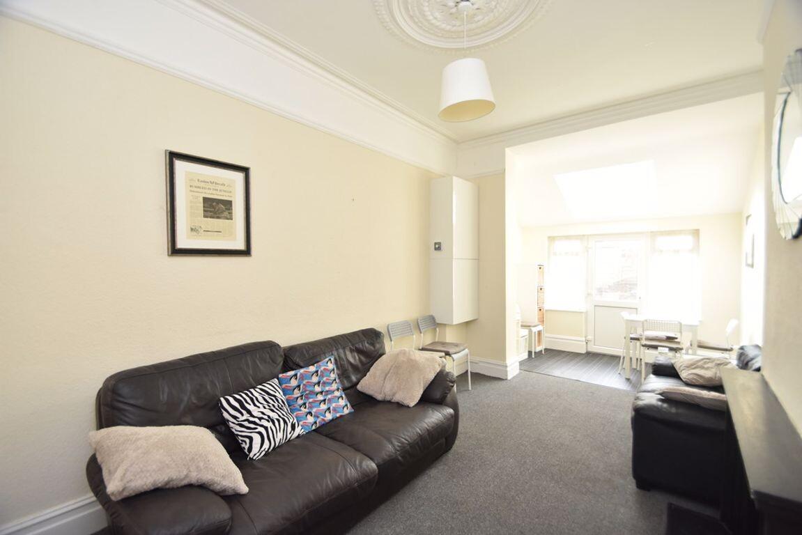 6 bedroom house for rent Bramshott Road, Portsmouth, PO4 8AN UniHomes