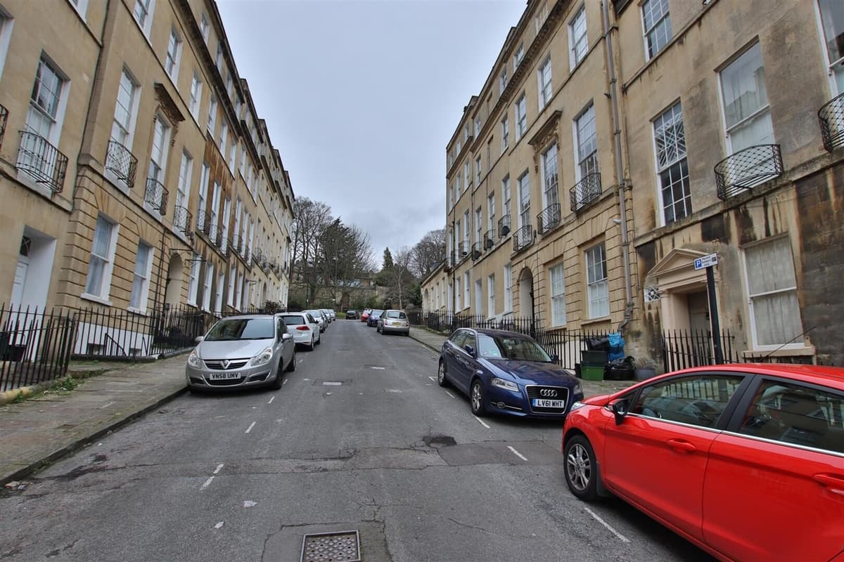 2 bedroom apartment for rent 28 Park Street, Bath, BA1 2TF | UniHomes