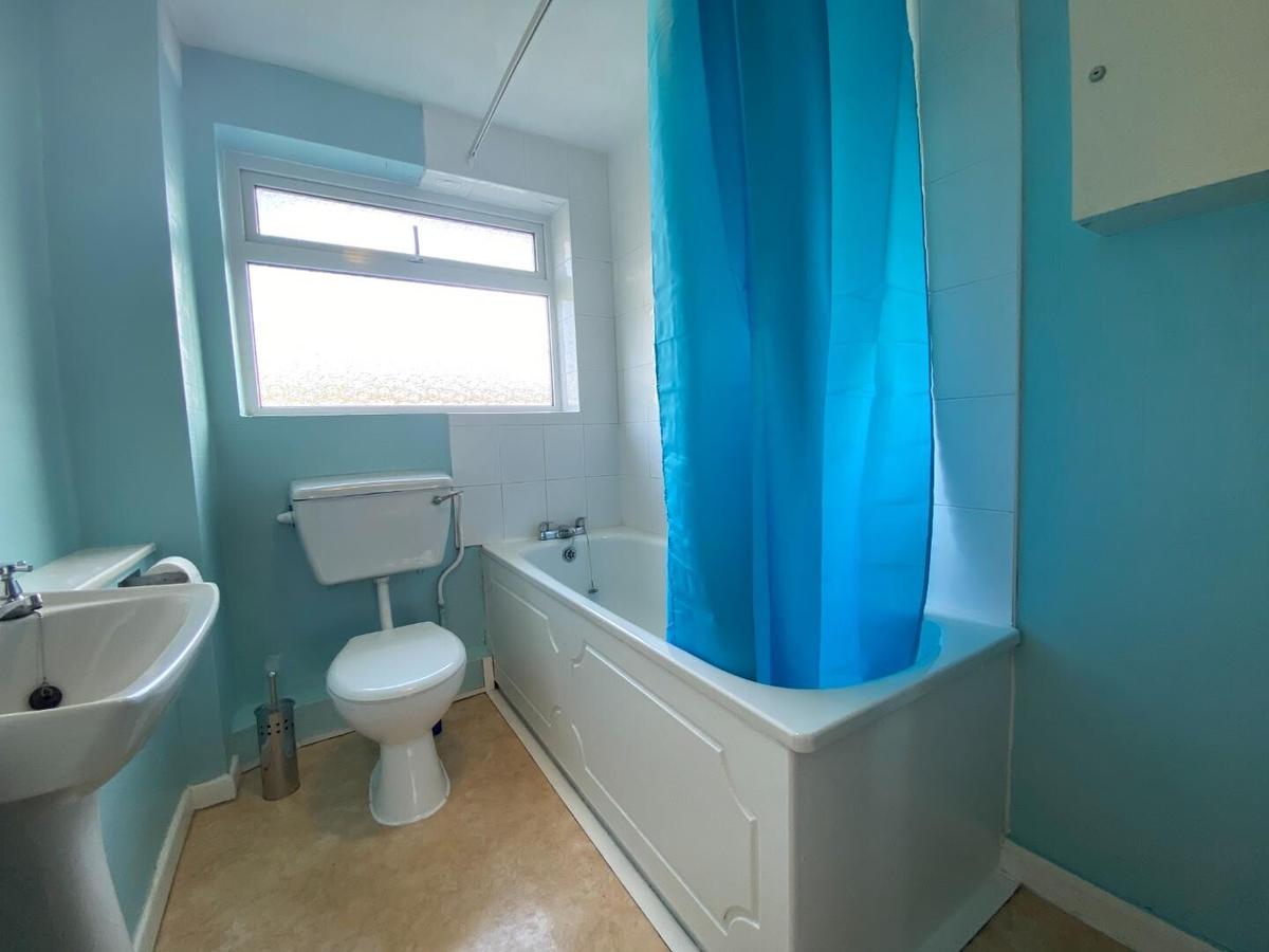 4 bedroom house for rent Greenbank Gardens, Bath, BA1 4EF UniHomes