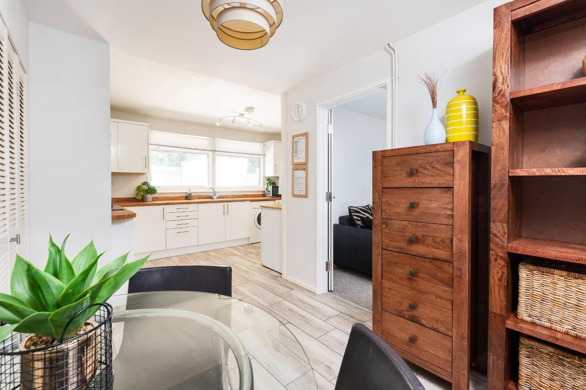 4 bedroom house for rent Redland Park, Bath, BA2 1SH UniHomes