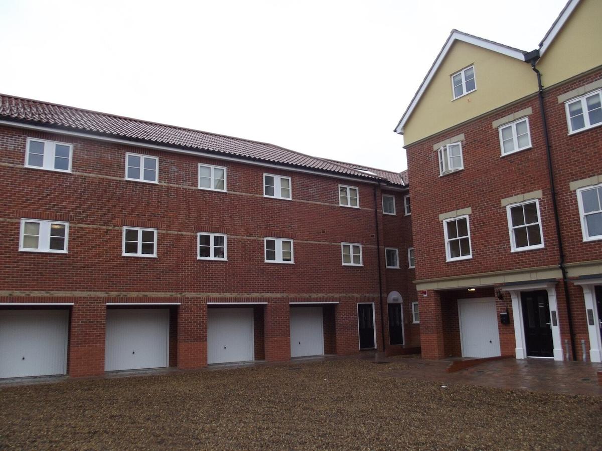 3 bedroom apartment for rent New Mills Yard, Norwich, NR3 3AU UniHomes