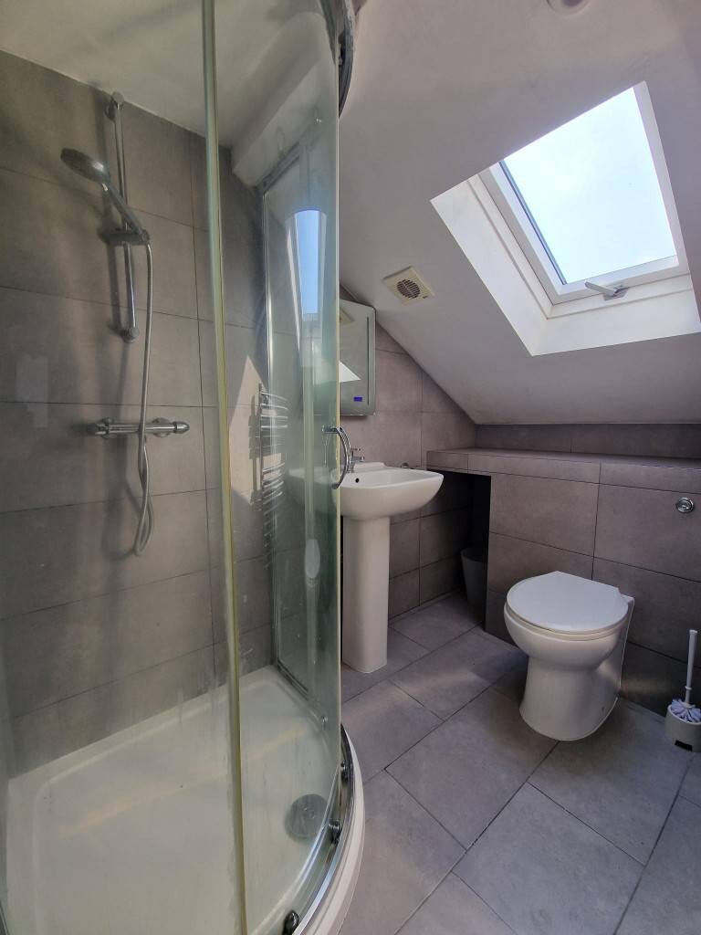 4 bedroom house for rent Ryde Road East Sussex, Brighton, BN2 3EG