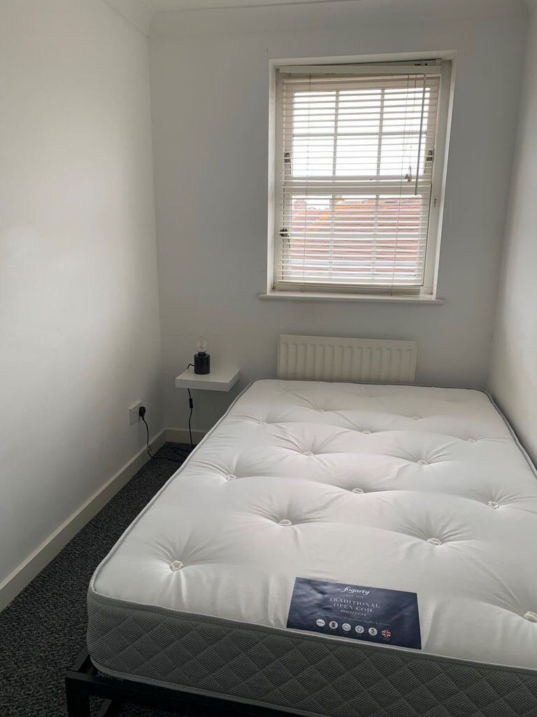 3 bedroom apartment for rent Station Road West, Canterbury, CT2 8HY