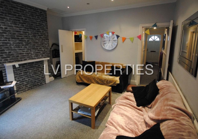 4 bedroom house for rent Headingley Mount, Leeds, LS6 3EW UniHomes