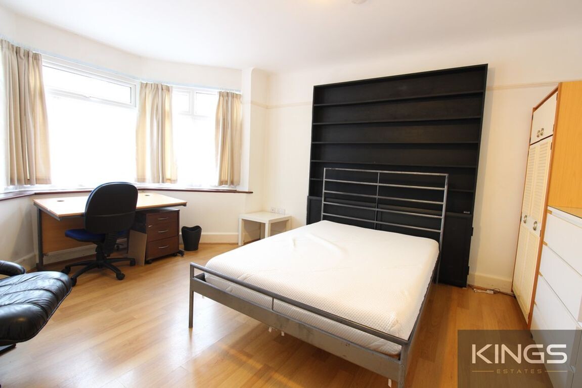 6 bedroom house for rent Westridge Road, Southampton, SO17 2HQ UniHomes