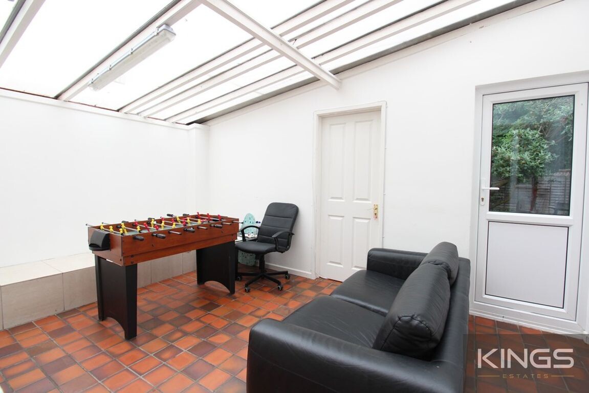 6 bedroom house for rent Westridge Road, Southampton, SO17 2HQ UniHomes