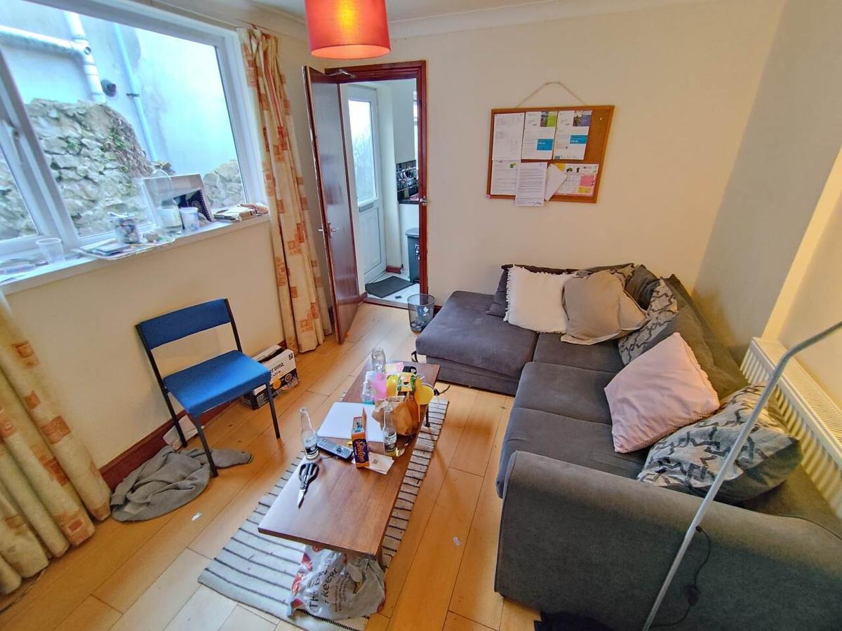 5 bedroom house for rent Richard Street, Cardiff, CF24 4DB UniHomes