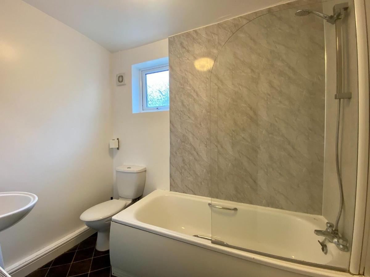 6 bedroom house for rent Victoria Terrace, Bath, BA2 3QZ UniHomes