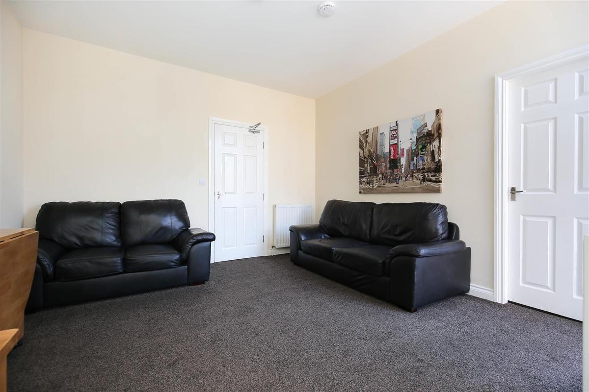 4 bedroom apartment for rent Lonsdale Terrace, Newcastle, NE2 3HQ