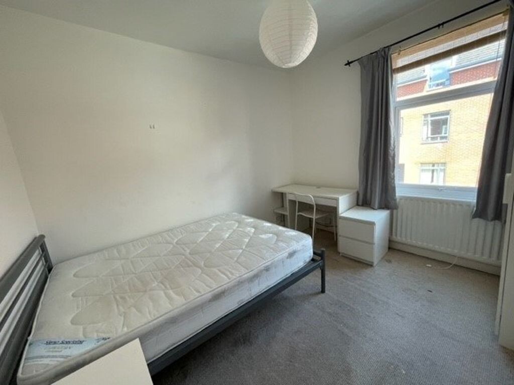 2 bedroom house for rent Leopold Road, Leicester, LE2 1YB UniHomes