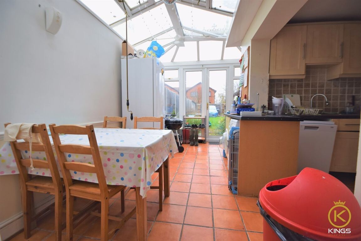 4 bedroom house for rent Manor Road, Surrey, GU2 9NR UniHomes