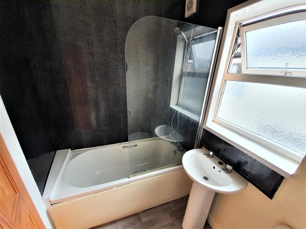 5 bedroom house for rent Cranbrook Avenue, Hull, HU6 7SN UniHomes