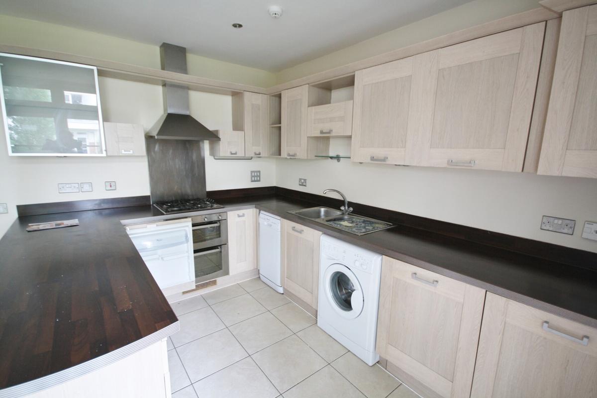 4 bedroom house for rent Helmdon Road, Leicester, LE2 7AL UniHomes
