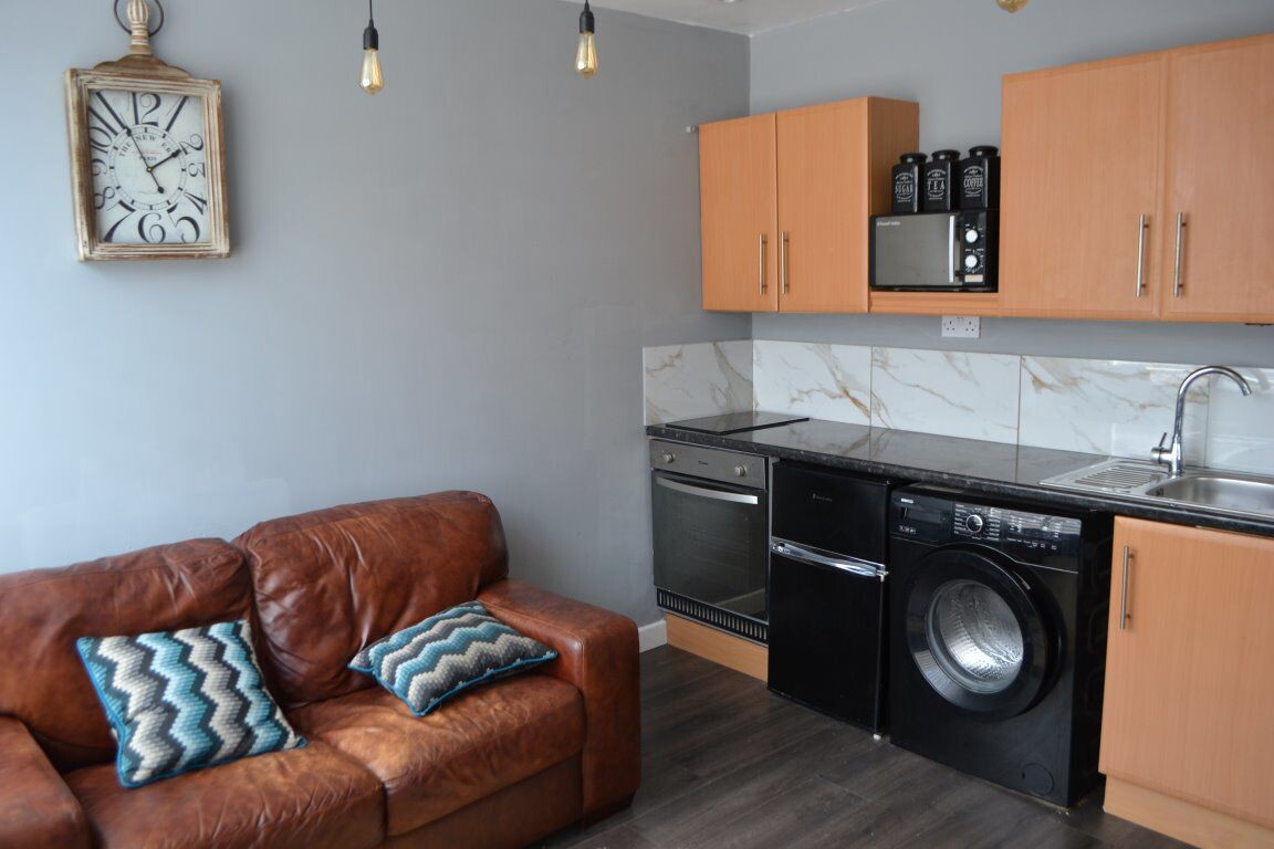 2 bedroom house for rent Pershore Road, Birmingham, B29 7NG UniHomes