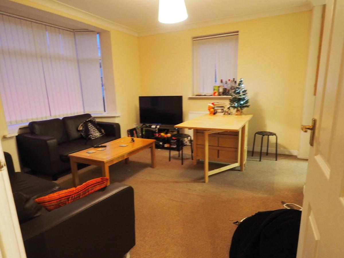 5 bedroom house for rent Trinity Road, Bath, BA2 5AB UniHomes