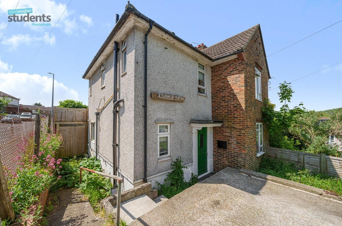 4 bedroom house for rent Ringmer Drive Brighton, BN1 9HX UniHomes
