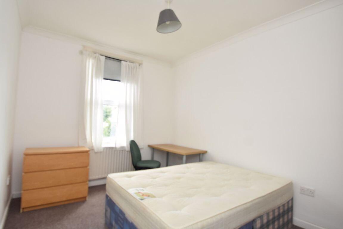 4 bedroom house for rent Henley Road, Portsmouth, PO4 0HS UniHomes