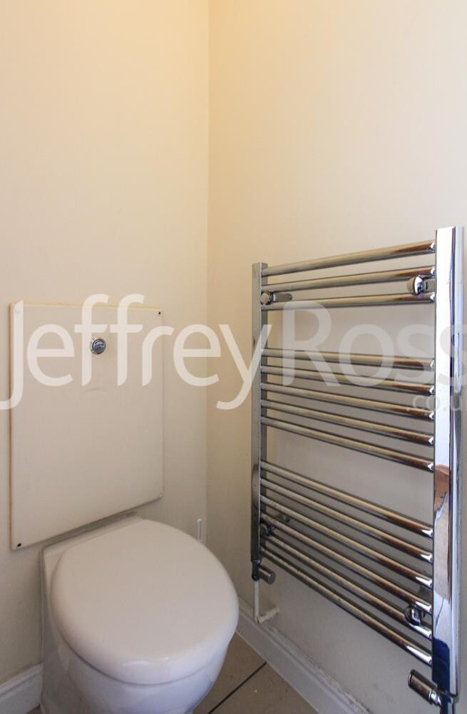 6 bedroom house for rent Treorchy Street, Cardiff, CF24 4JP UniHomes