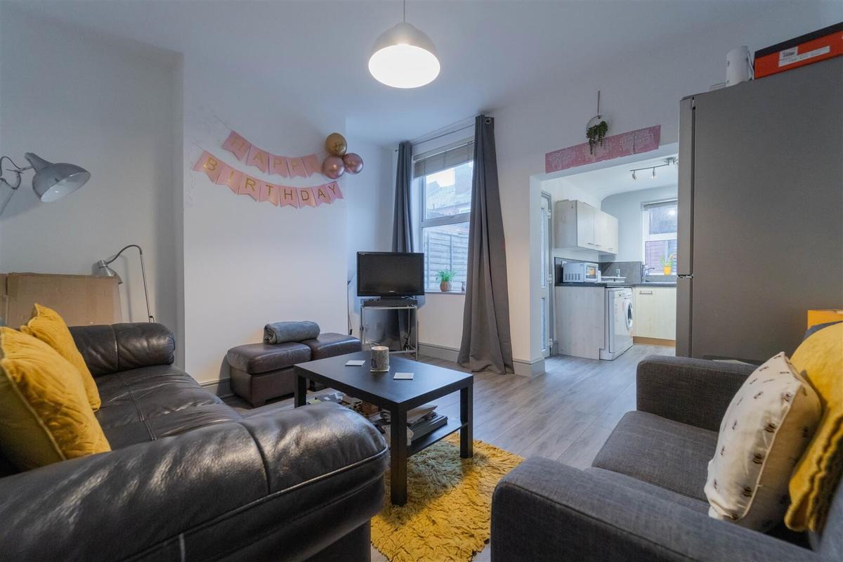 5 bedroom house for rent Sefton Road Birmingham, B16 9DR UniHomes