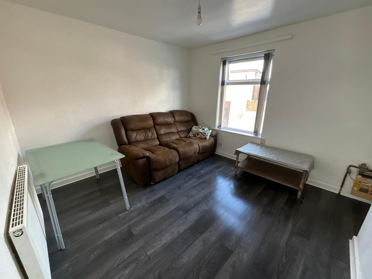 2 bedroom house for rent Park Road, Nottingham, NG7 1JG UniHomes