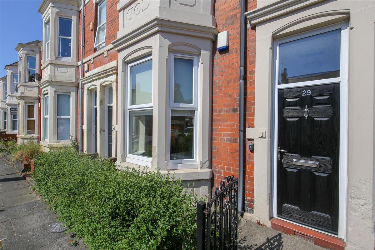 3 bedroom apartment for rent Lonsdale Terrace, Newcastle, NE2 3HQ
