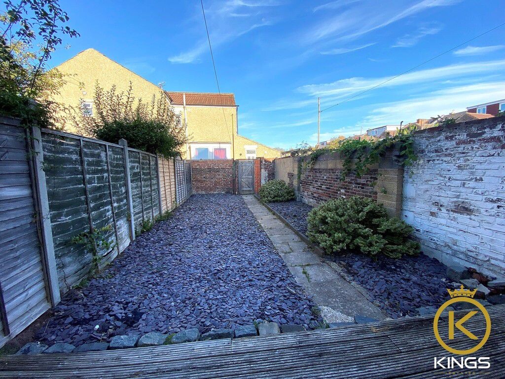 4 bedroom house for rent Francis Avenue, Portsmouth, PO4 0HN UniHomes