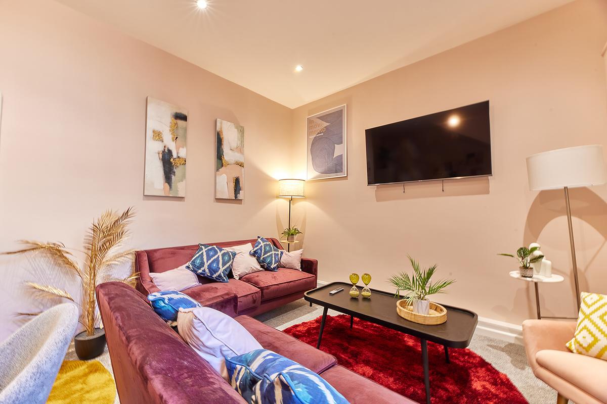 5 bedroom apartment for rent Westgate House Newcastle, NE4 6AQ | UniHomes