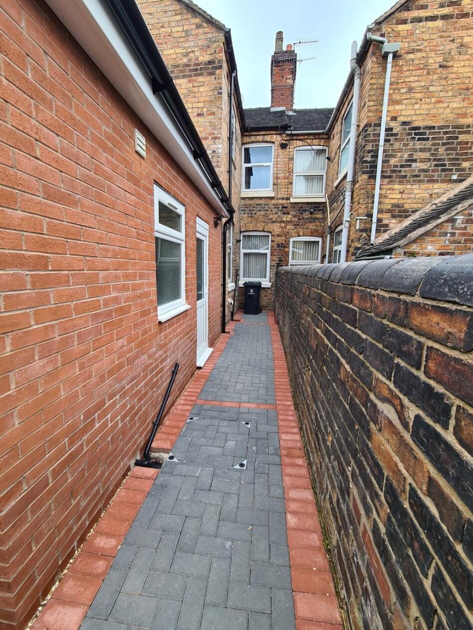 4 bedroom house for rent Cauldon Road, StokeonTrent, ST4 2ED UniHomes