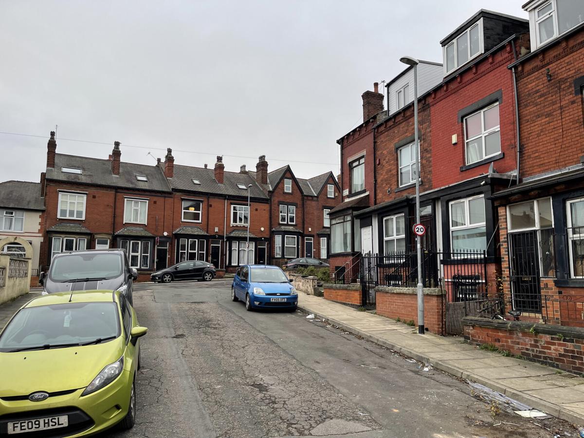 4 bedroom house for rent Burchett Terrace, Leeds, LS6 2LR UniHomes