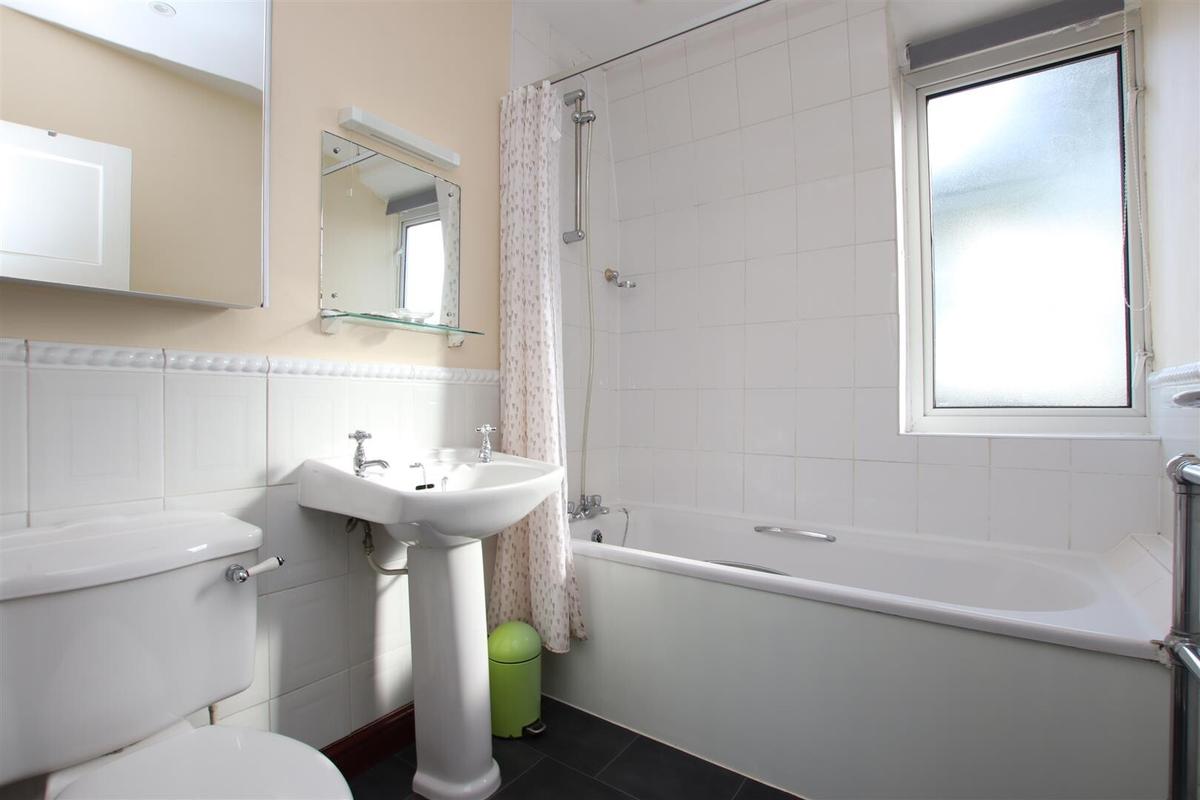 4 bedroom house for rent Green, Bath, BA1 4HY UniHomes