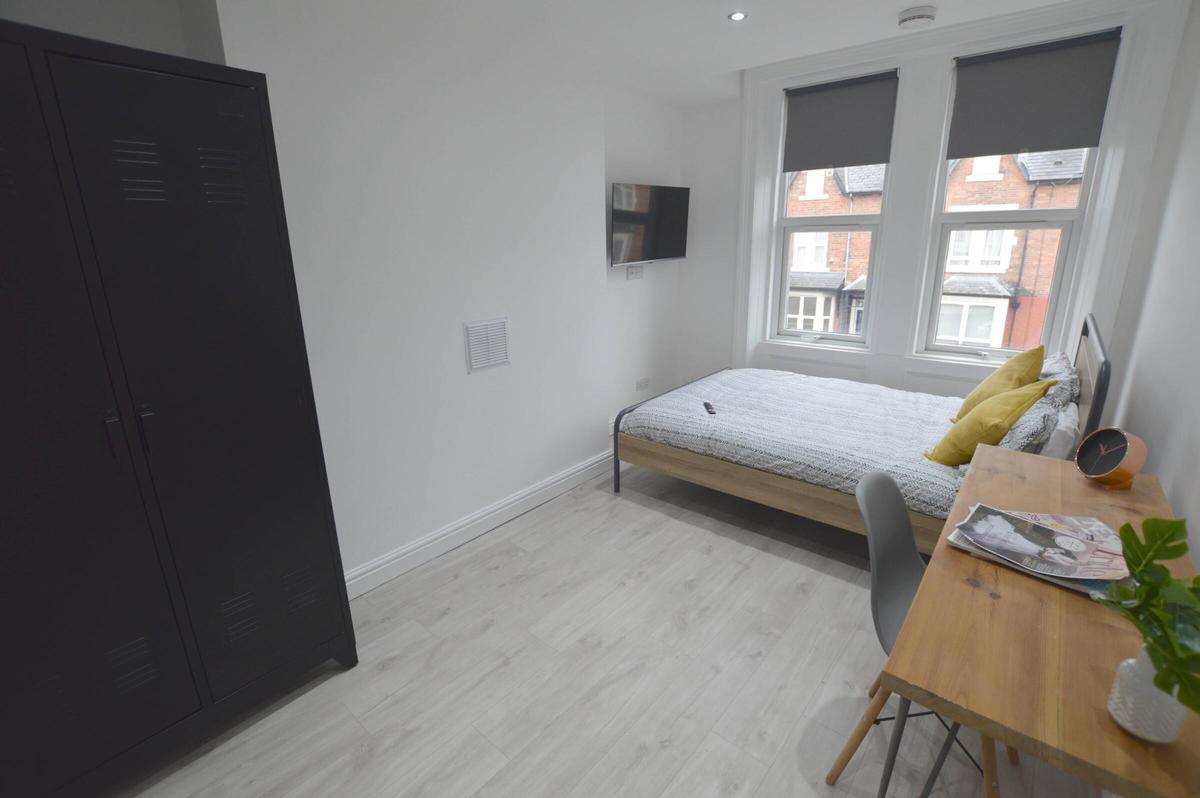 6 bedroom house for rent Meldon Terrace, Newcastle, NE6 5XQ | UniHomes