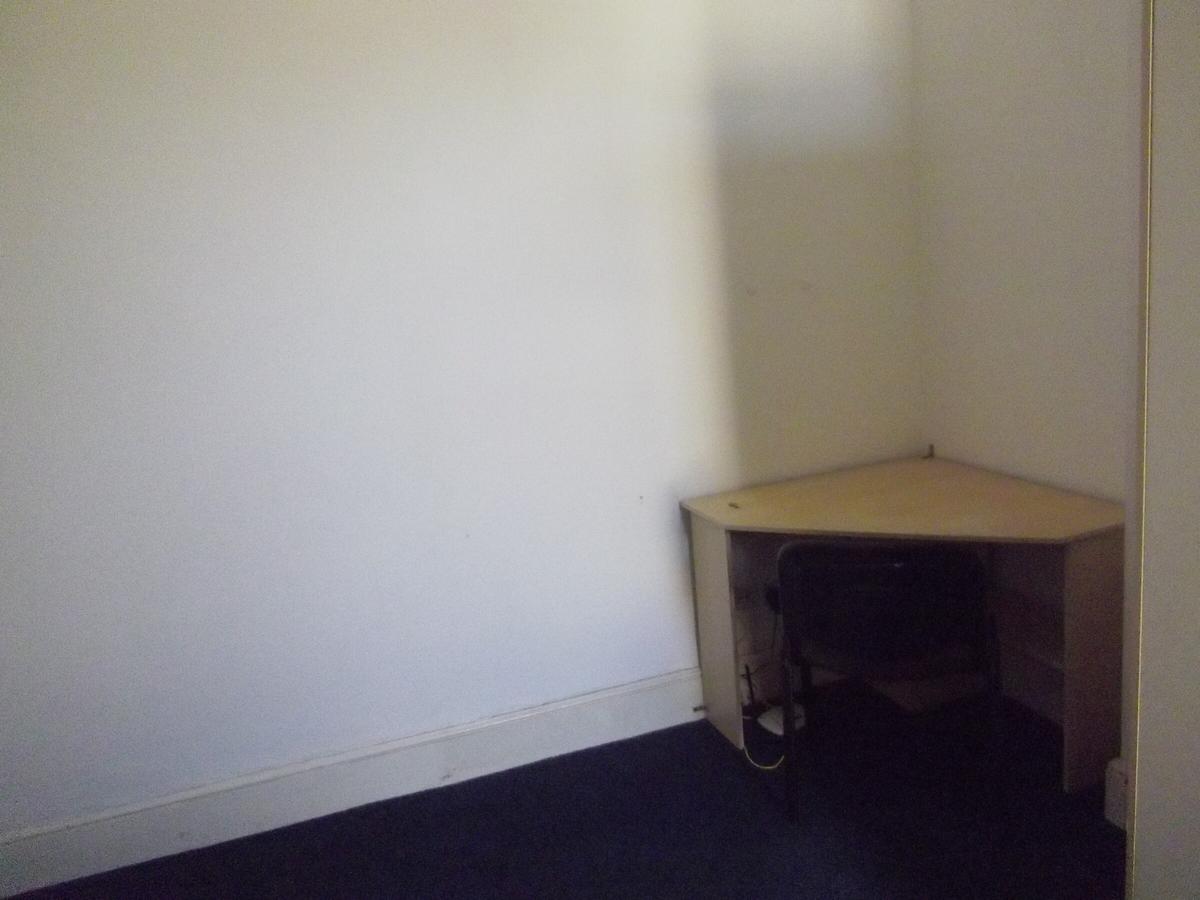 6 bedroom house for rent Ernald Place Swansea, SA2 0HW UniHomes