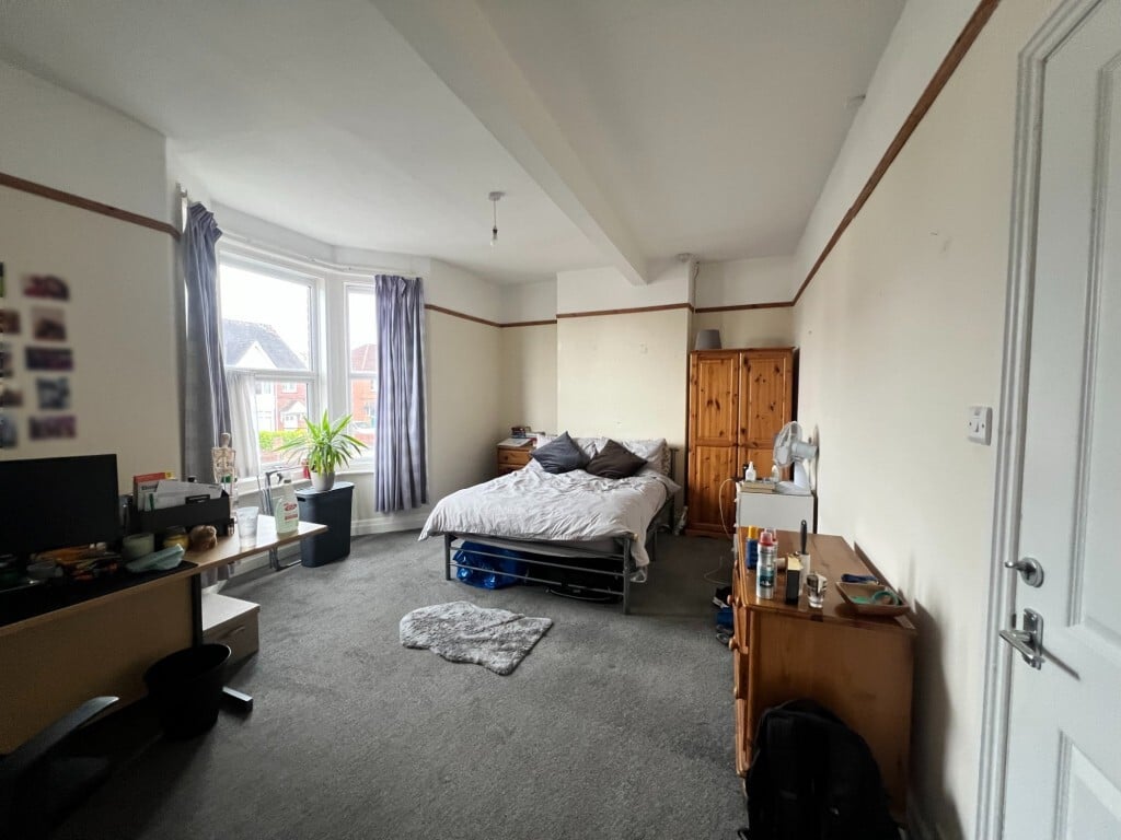 4 bedroom house for rent Pinhoe Road, Exeter, EX4 7HH UniHomes