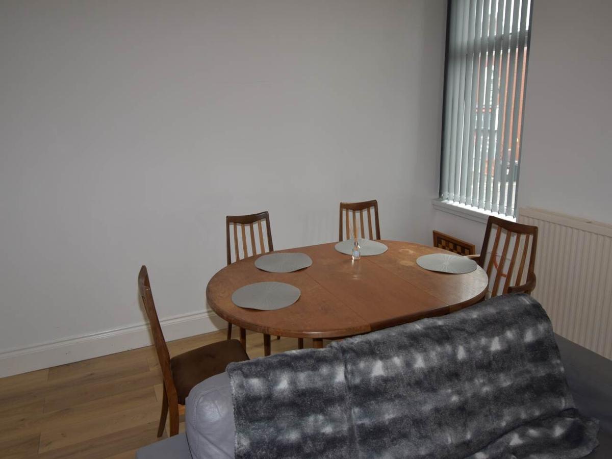 2 bedroom apartment for rent Gwydr Crescent, Uplands, Swansea, SA2 0AA