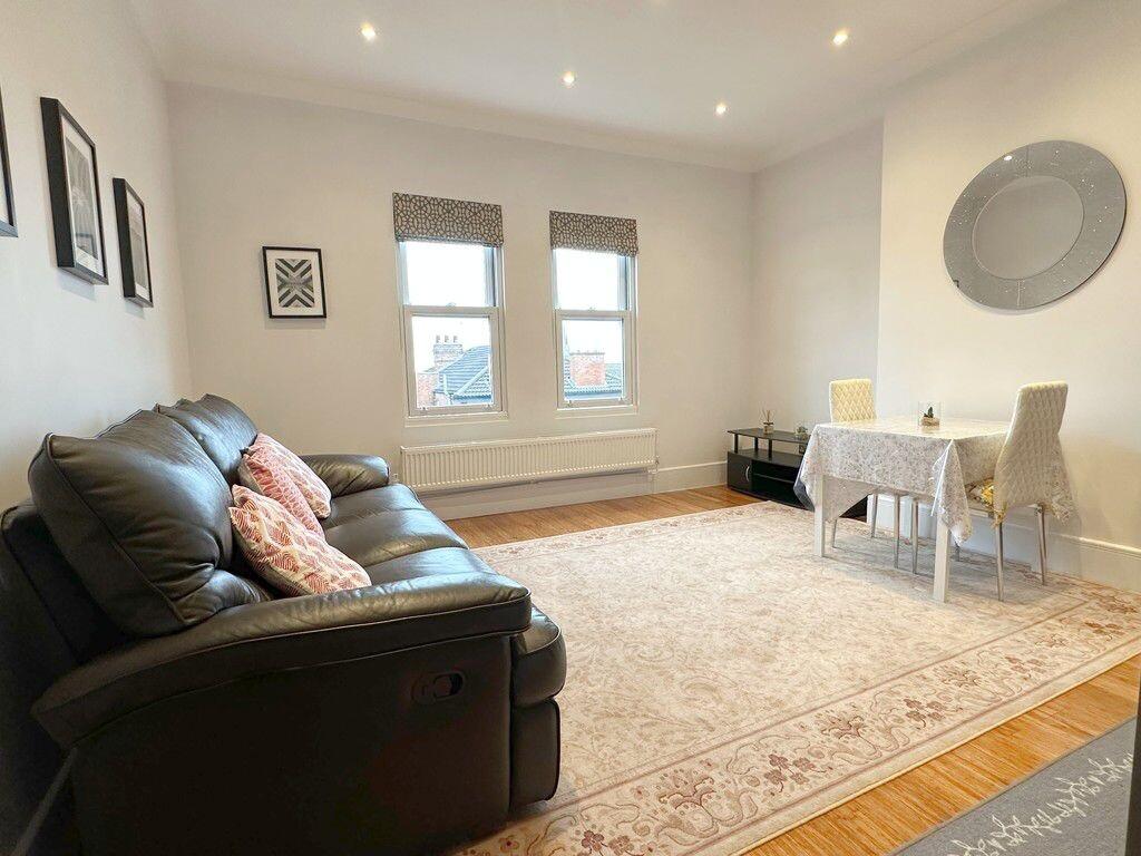 2 bedroom apartment for rent Gedling Grove, Nottingham, NG7 4DU UniHomes