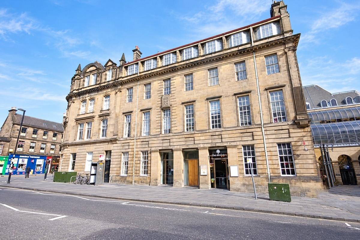 1 bedroom house on Chambers Street, Old Town, Edinburgh