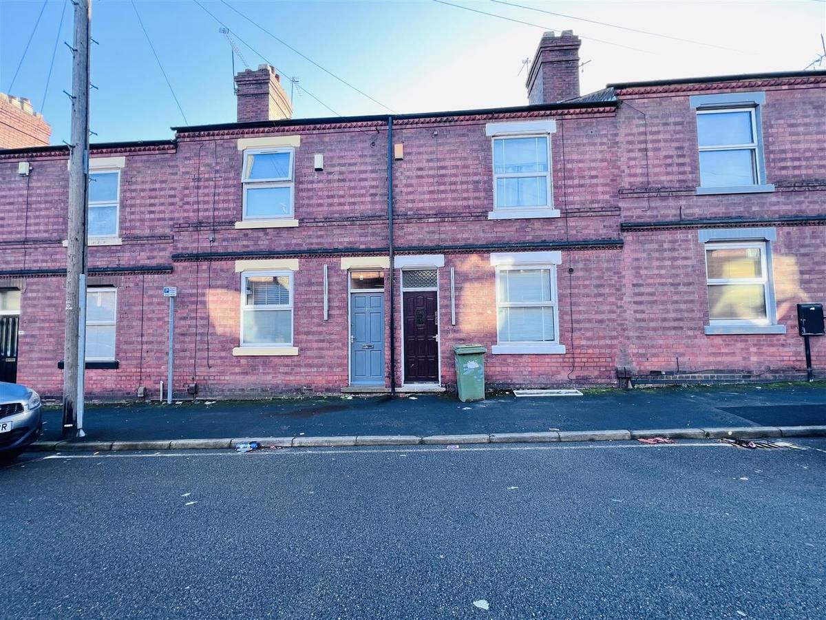 3 bedroom house for rent Wellington Street, Nottingham, NG3 1DX UniHomes