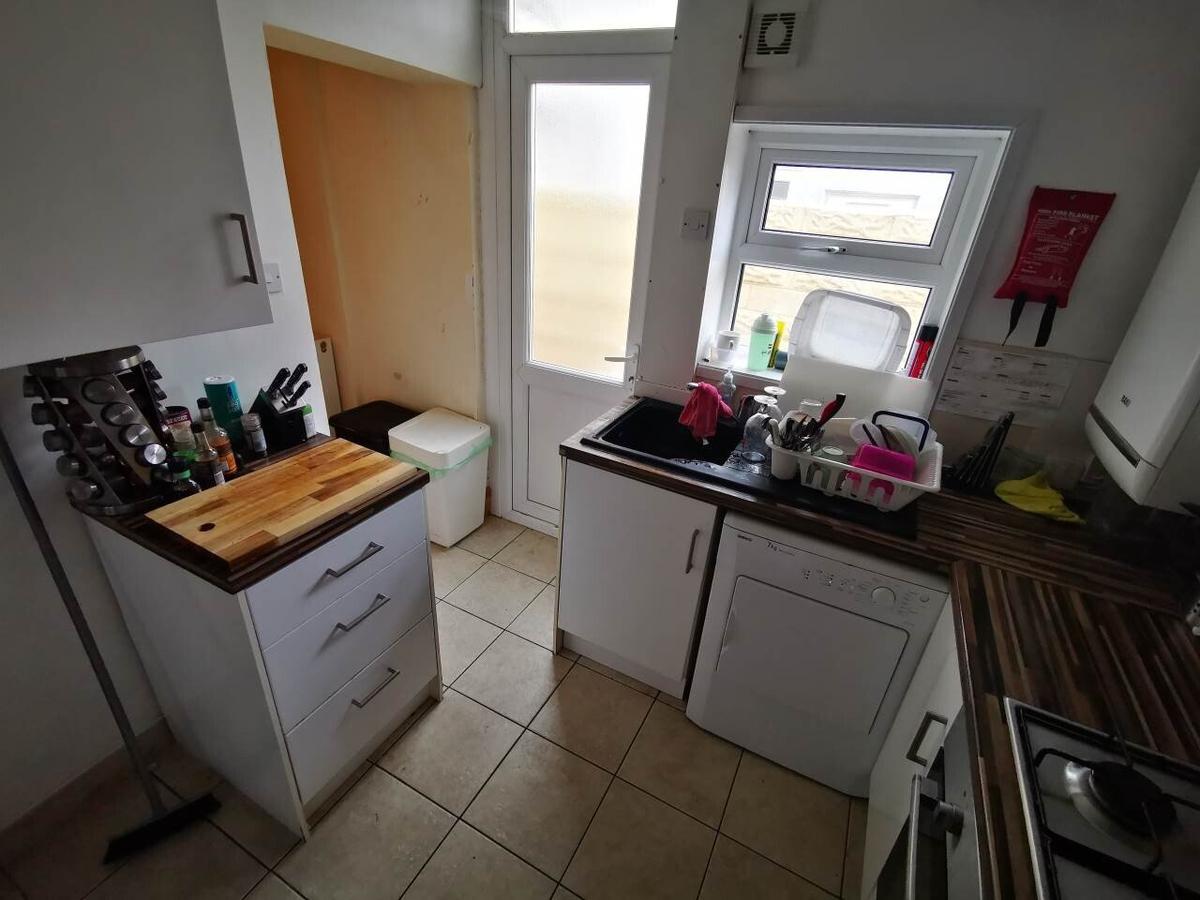 5 bedroom house for rent Tewkesbury Street, Cardiff, CF24 4QR UniHomes