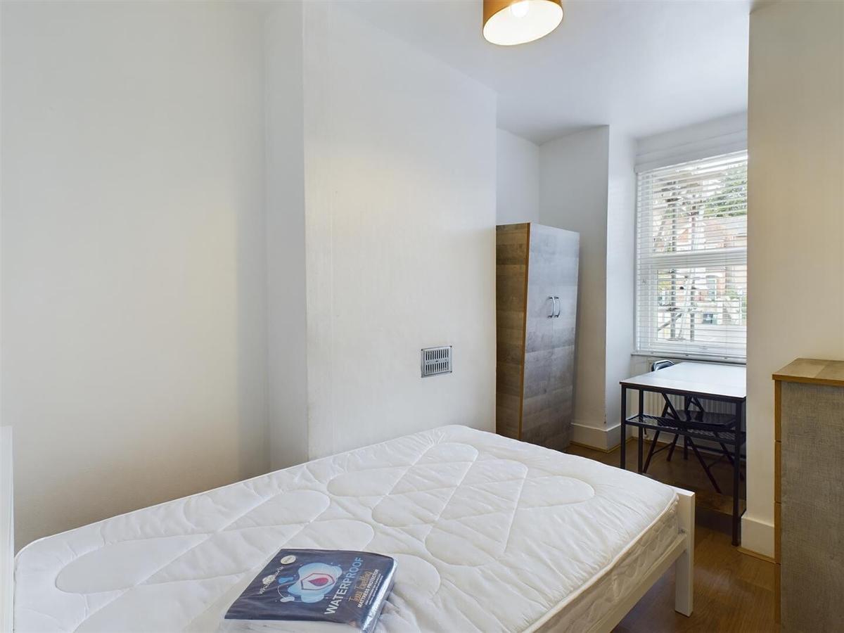 6 bedroom house for rent Elm Grove, Brighton, BN2 3EL UniHomes