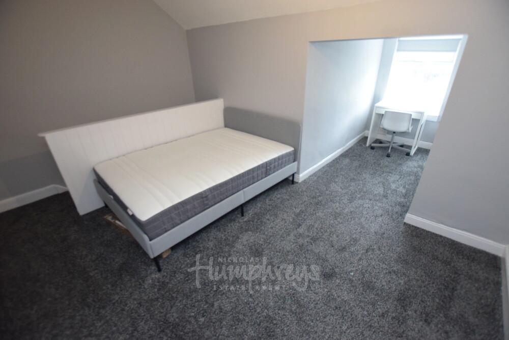 6 bedroom house for rent London Road, 24/25, Northampton, NN4 8AL