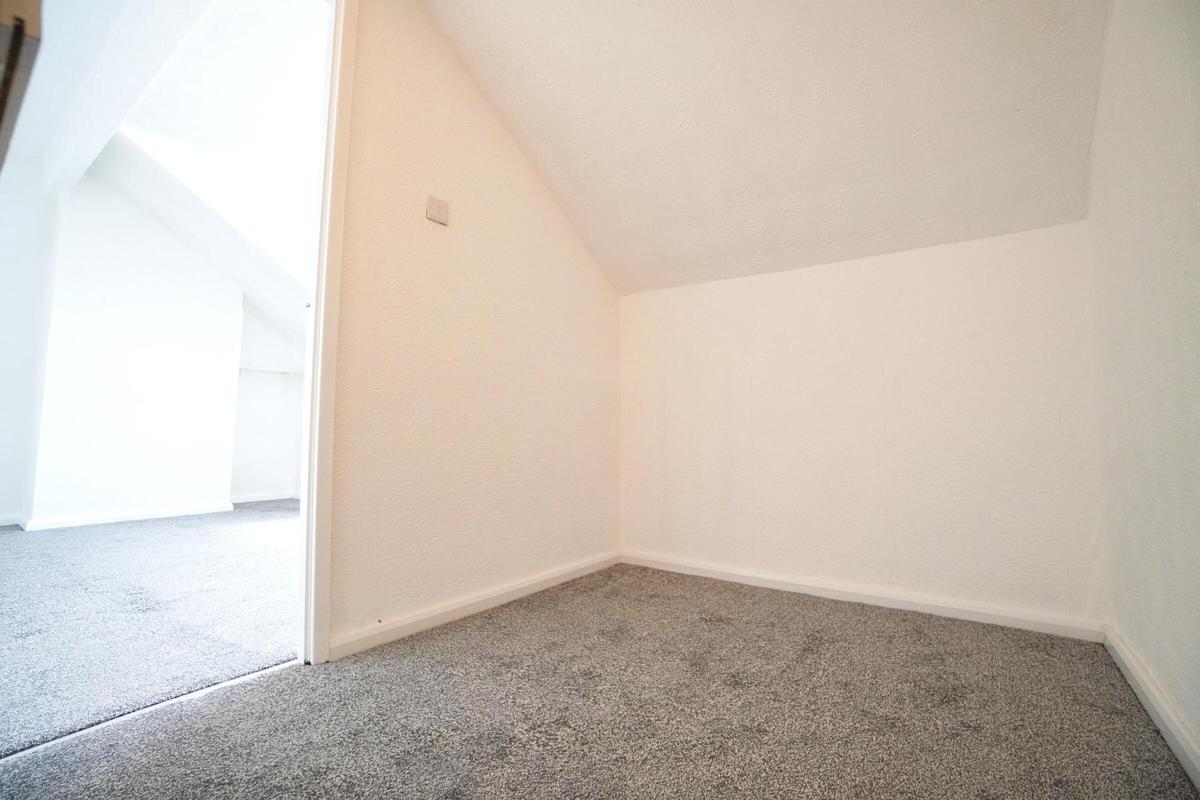 2 bedroom house for rent Copperfield View, Leeds, LS9 0BJ UniHomes