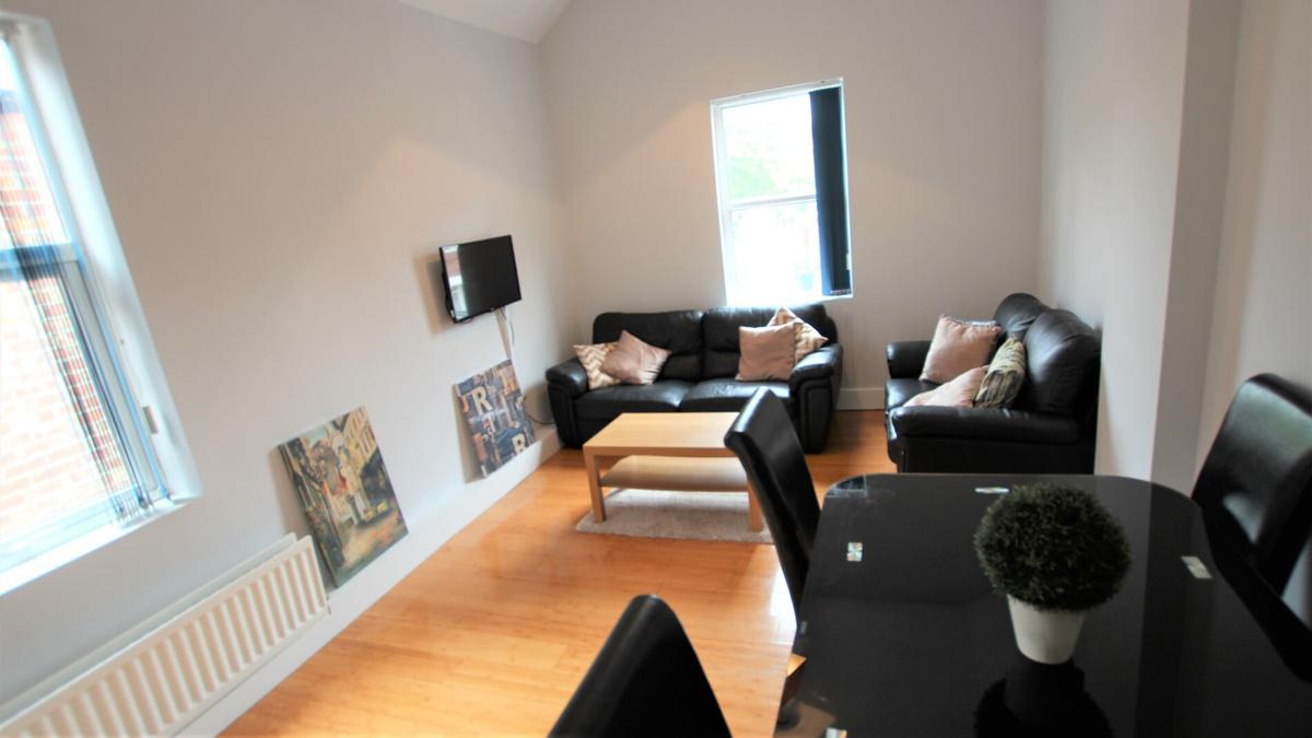 5 bedroom apartment for rent Heaton Road, Newcastle, NE6 5HL UniHomes
