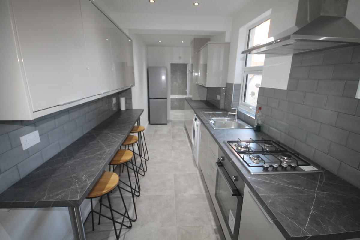 4 bedroom house for rent Warwick Street, Leicester, LE3 5SF UniHomes