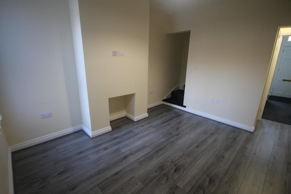 4 bedroom house for rent Warwick Street, Leicester, LE3 5SF UniHomes