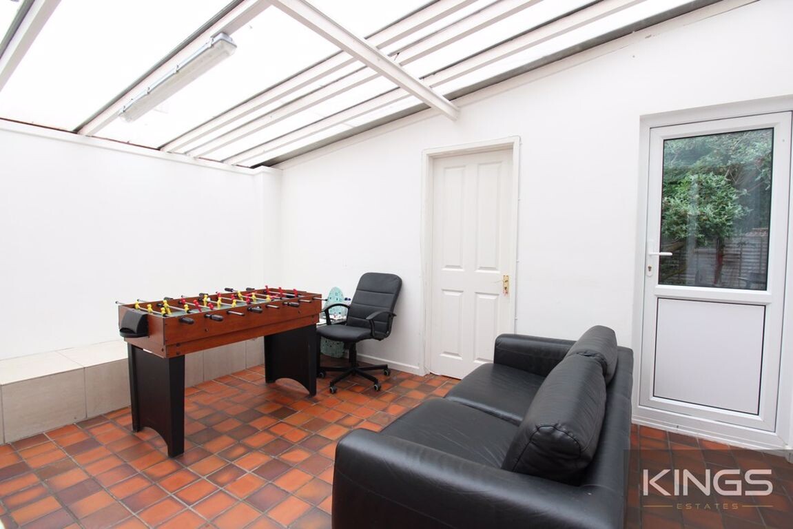 6 bedroom house for rent Westridge Road, Southampton, SO17 2HQ UniHomes