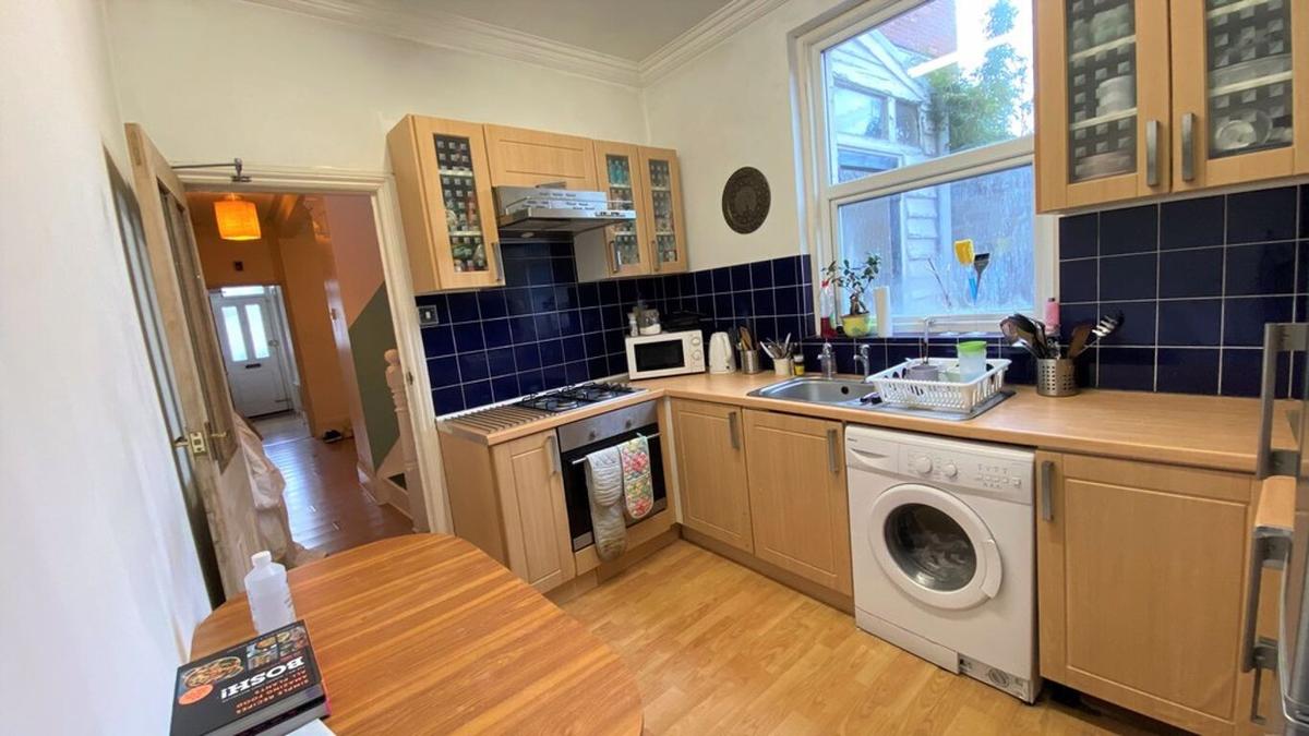 3 bedroom house for rent Stansted Road, Portsmouth, PO5 1SB UniHomes