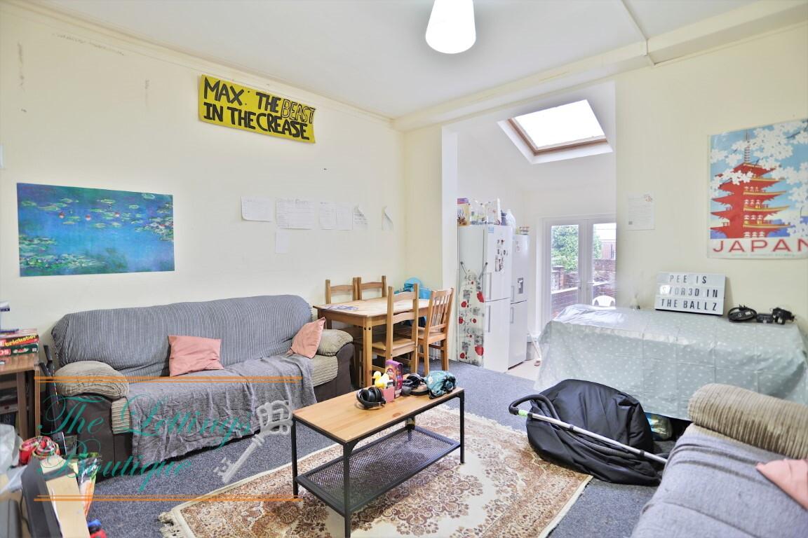 6 bedroom house for rent Hoole Road, Sheffield, S10 5BH UniHomes