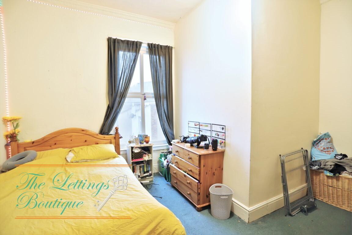 6 bedroom house for rent Hoole Road, Sheffield, S10 5BH UniHomes